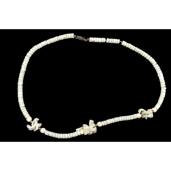 Vintage 90s White Shell Chip Beaded Necklace - Picture 1 of 6